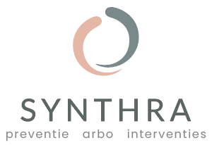 synthra-logo-ondertitel